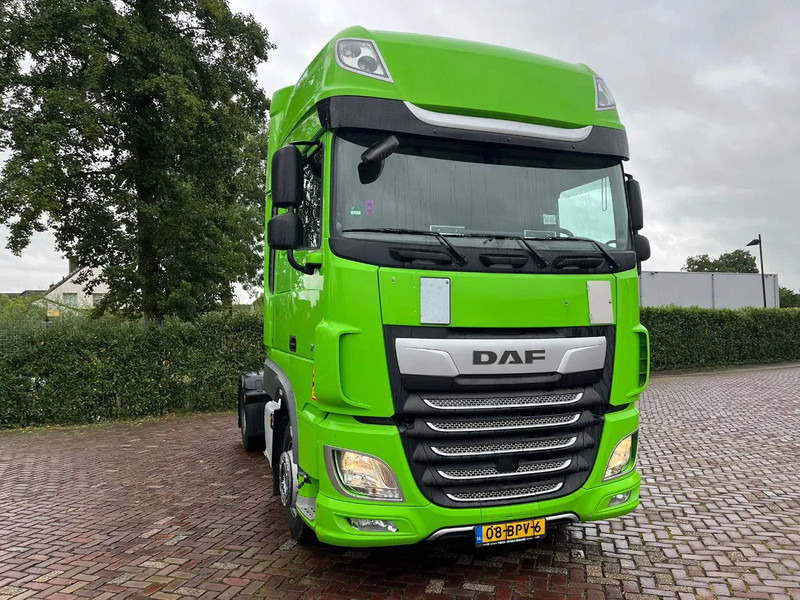 DAF XF 480 FT - Nyergesvontató: 4 kép. DAF XF 480 FT - Nyergesvontató: 4 kép.