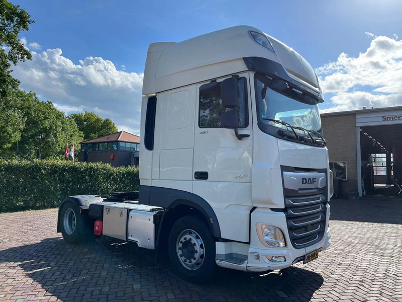 DAF XF 480 FT - Nyergesvontató: 5 kép. DAF XF 480 FT - Nyergesvontató: 5 kép.