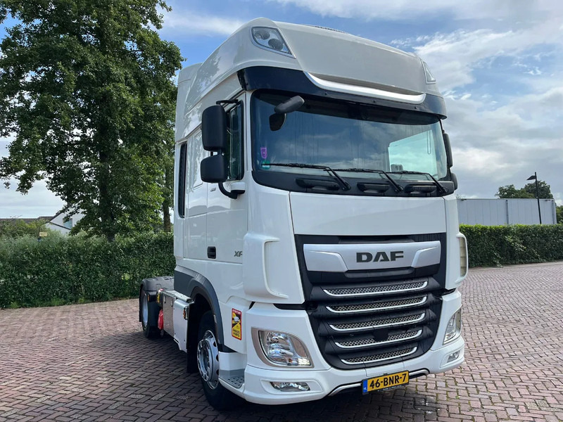 DAF XF 480 FT - Nyergesvontató: 4 kép. DAF XF 480 FT - Nyergesvontató: 4 kép.