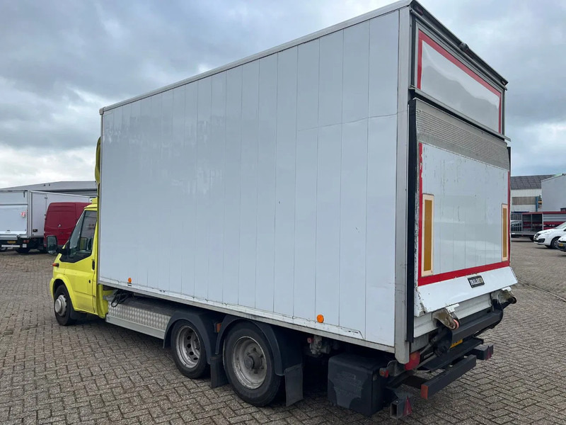 Ford Transit BE COMBI MOTOR DEFECT - Nyergesvontató: 5 kép. Ford Transit BE COMBI MOTOR DEFECT - Nyergesvontató: 5 kép.