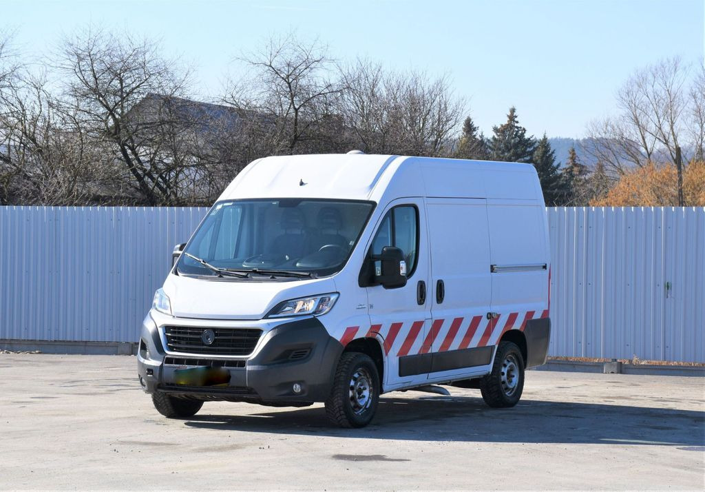 Fiat Ducato 130 Multijet* 4x4 Top Zustand - Furgon: 2 kép. Fiat Ducato 130 Multijet* 4x4 Top Zustand - Furgon: 2 kép.