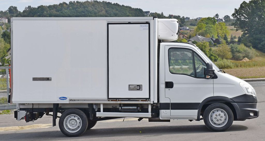 Iveco DAILY 35S13* Kühlkoffer 2,00 m * TOPZUSTAND Iveco DAILY 35S13 * Kühlkoffer * TOPZUSTAND - Hűtős teherautó, Darus autó: 3 kép. Iveco DAILY 35S13* Kühlkoffer 2,00 m * TOPZUSTAND Iveco DAILY 35S13 * Kühlkoffer * TOPZUSTAND - Hűtős teherautó, Darus autó: 3 kép.