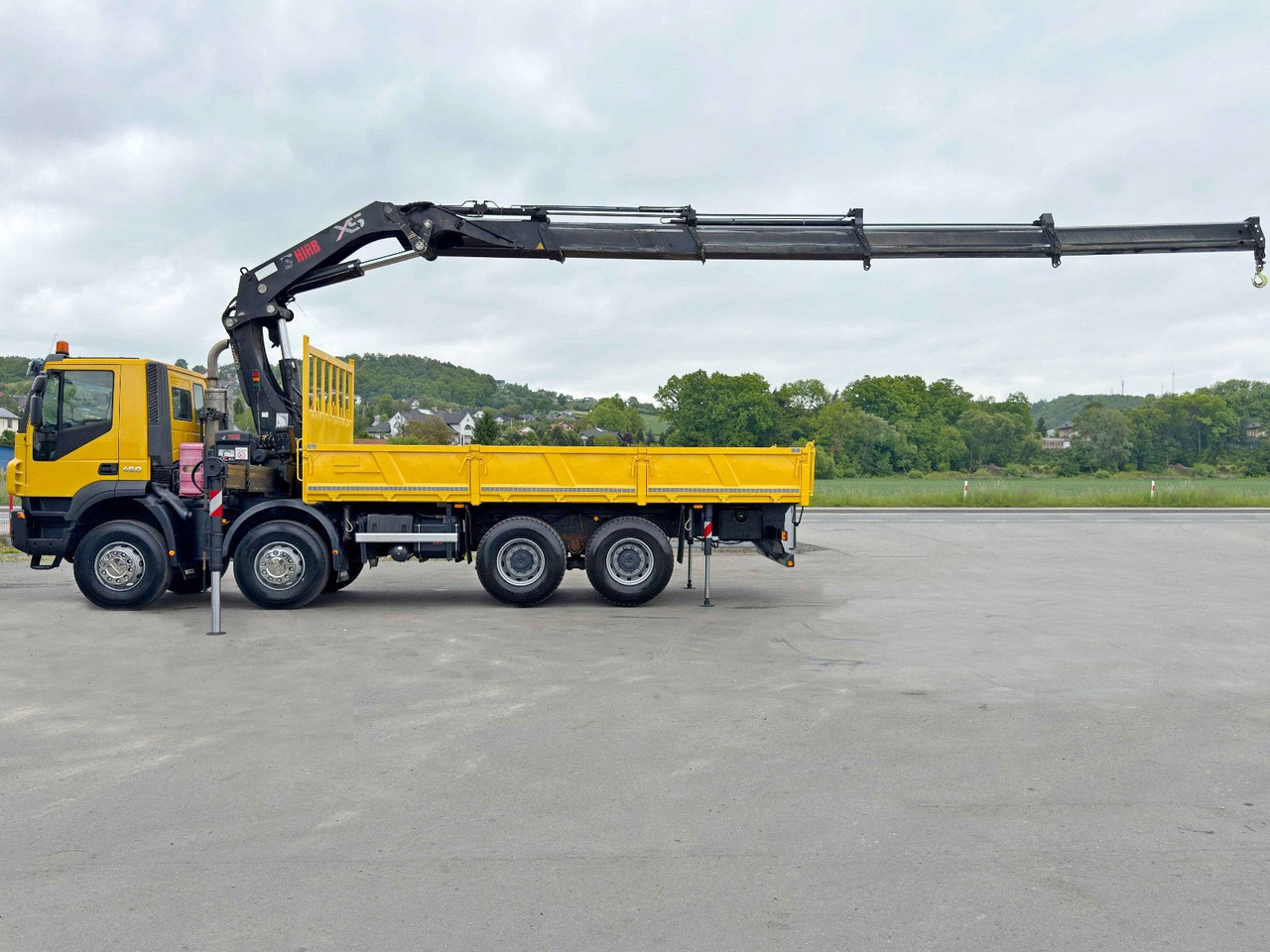 Iveco TRAKKER 450* HIAB 377 EP-4 HIPRO/FUNK/ 8x4 - Darus autó: 5 kép. Iveco TRAKKER 450* HIAB 377 EP-4 HIPRO/FUNK/ 8x4 - Darus autó: 5 kép.