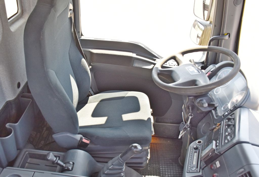 MAN TGL 12.220 Kipper 5,05 m + PK 8501 B *TOPZUSTAND lízing MAN TGL 12.220 Kipper 5,05 m + PK 8501 B *TOPZUSTAND: 12 kép. MAN TGL 12.220 Kipper 5,05 m + PK 8501 B *TOPZUSTAND lízing MAN TGL 12.220 Kipper 5,05 m + PK 8501 B *TOPZUSTAND: 12 kép.