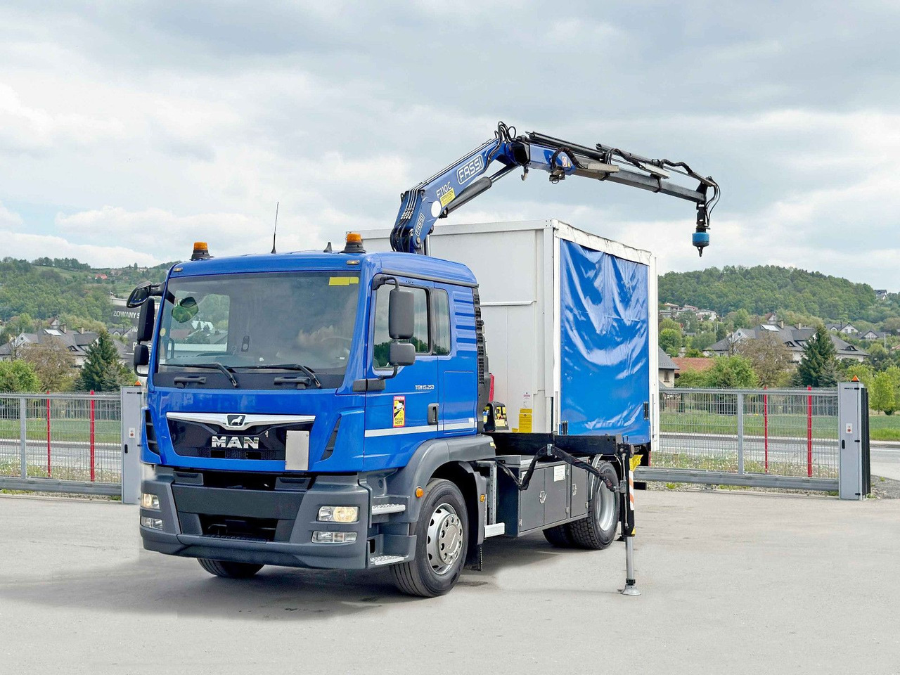 MAN TGM 15.250* FASSI F110A.0.23 * TOPZUSTAND - Darus autó: 2 kép. MAN TGM 15.250* FASSI F110A.0.23 * TOPZUSTAND - Darus autó: 2 kép.