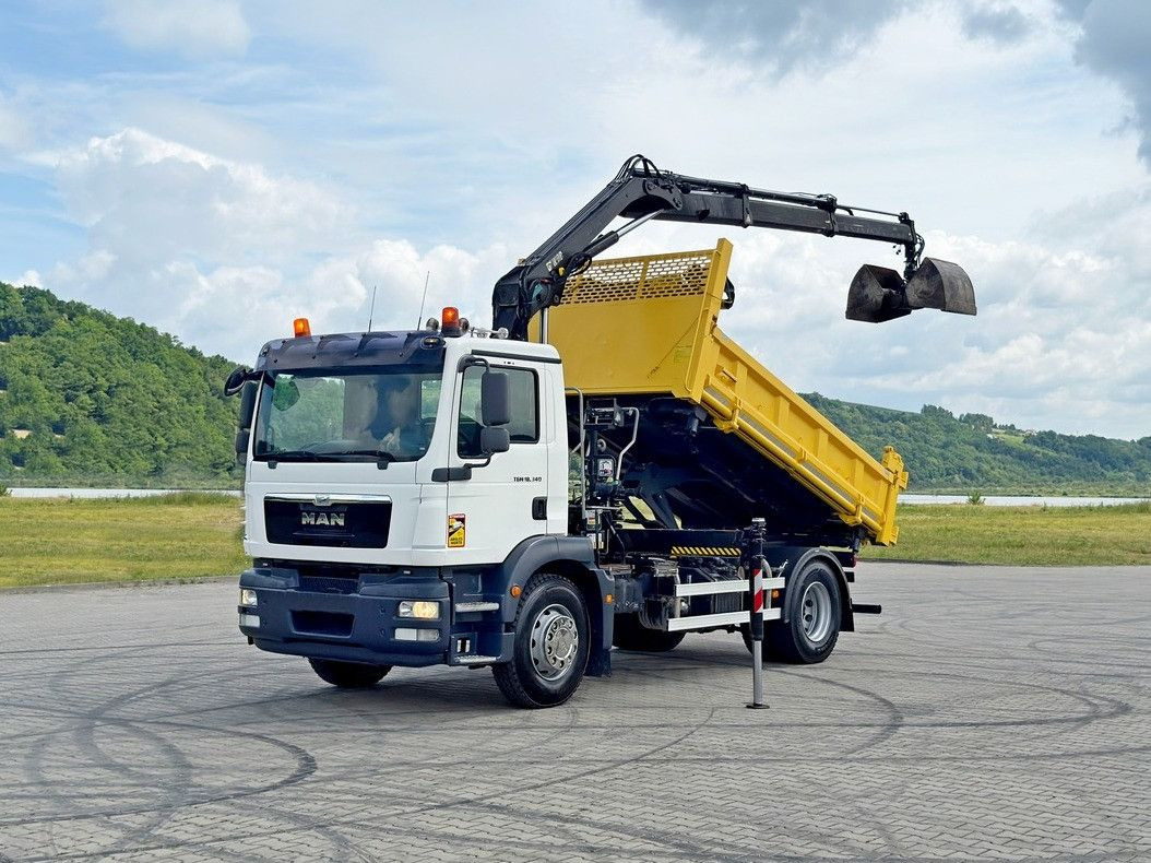 MAN TGM 18.340* KIPPER 4,05m*HIAB 111 B-2 HIDUO/FUNK - Darus autó: 2 kép. MAN TGM 18.340* KIPPER 4,05m*HIAB 111 B-2 HIDUO/FUNK - Darus autó: 2 kép.