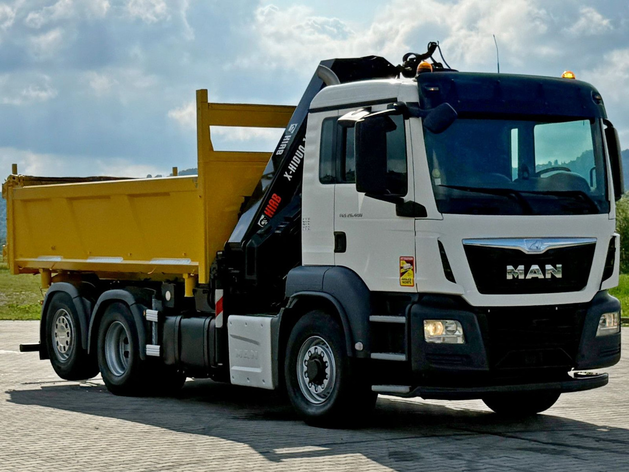 MAN TGS 26.400 * HIAB X-HIDUO 188 E-3 + FUNK * 6x4 - Darus autó: 4 kép. MAN TGS 26.400 * HIAB X-HIDUO 188 E-3 + FUNK * 6x4 - Darus autó: 4 kép.