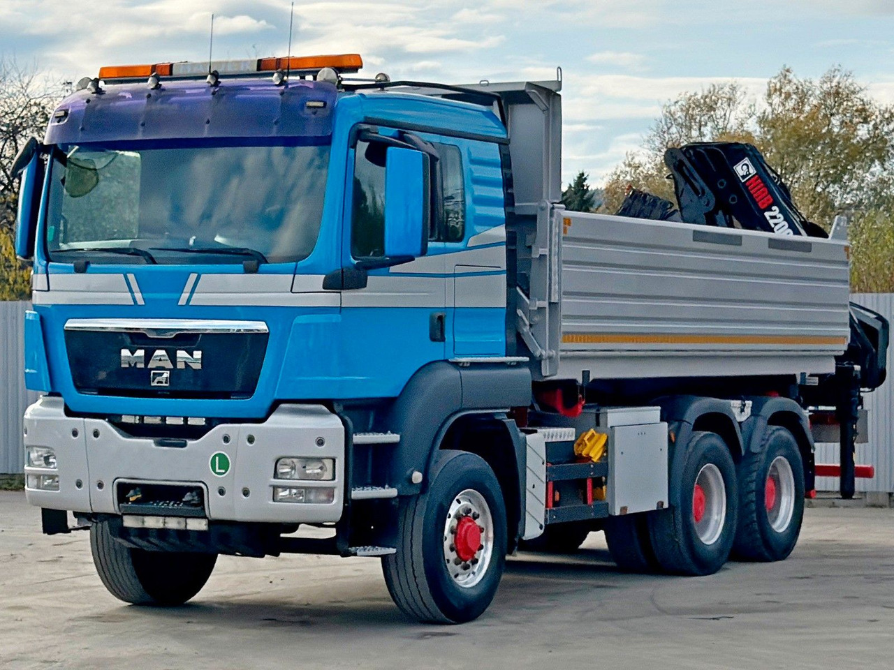 MAN TGS 26.480 * HIAB 220 - C5 + FUNK / 6x6 - Billenőplatós teherautó, Darus autó: 4 kép. MAN TGS 26.480 * HIAB 220 - C5 + FUNK / 6x6 - Billenőplatós teherautó, Darus autó: 4 kép.