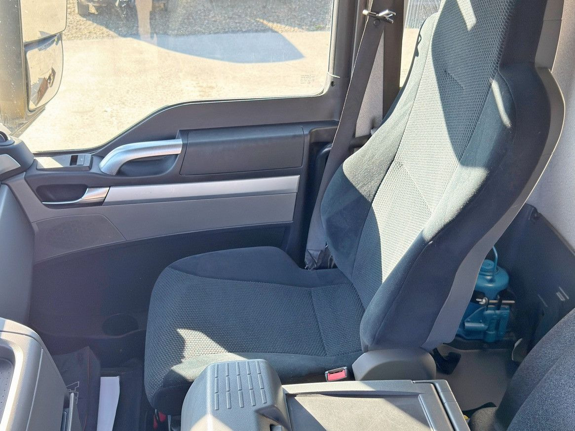 Darus autó MAN TGS 28.320 * HMF 1500 - K2 * TOPZUSTAND: 11 kép. Darus autó MAN TGS 28.320 * HMF 1500 - K2 * TOPZUSTAND: 11 kép.