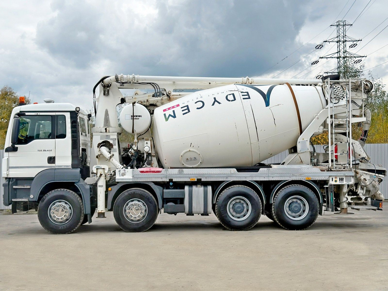 MAN TGS 35.400 BETONPUMPE * 8x4 / TOPZUSTAND - Betonpumpa: 4 kép. MAN TGS 35.400 BETONPUMPE * 8x4 / TOPZUSTAND - Betonpumpa: 4 kép.