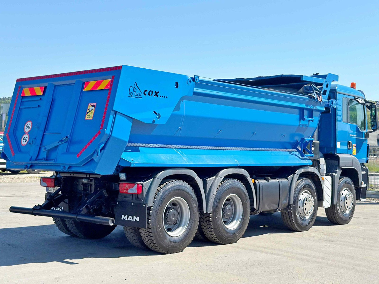 MAN TGS 41.440 * KIPPER * 8x4 * TOPZUSTAND - Billenőplatós teherautó, Darus autó: 5 kép. MAN TGS 41.440 * KIPPER * 8x4 * TOPZUSTAND - Billenőplatós teherautó, Darus autó: 5 kép.