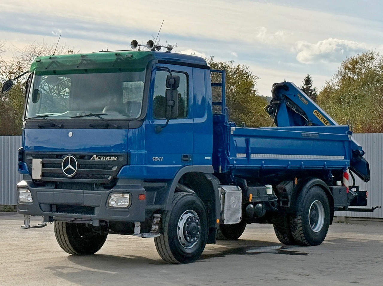 Mercedes-Benz ACTROS 1841 * PK 10501 + FUNK * TOP * 4x4 - Darus autó: 3 kép. Mercedes-Benz ACTROS 1841 * PK 10501 + FUNK * TOP * 4x4 - Darus autó: 3 kép.