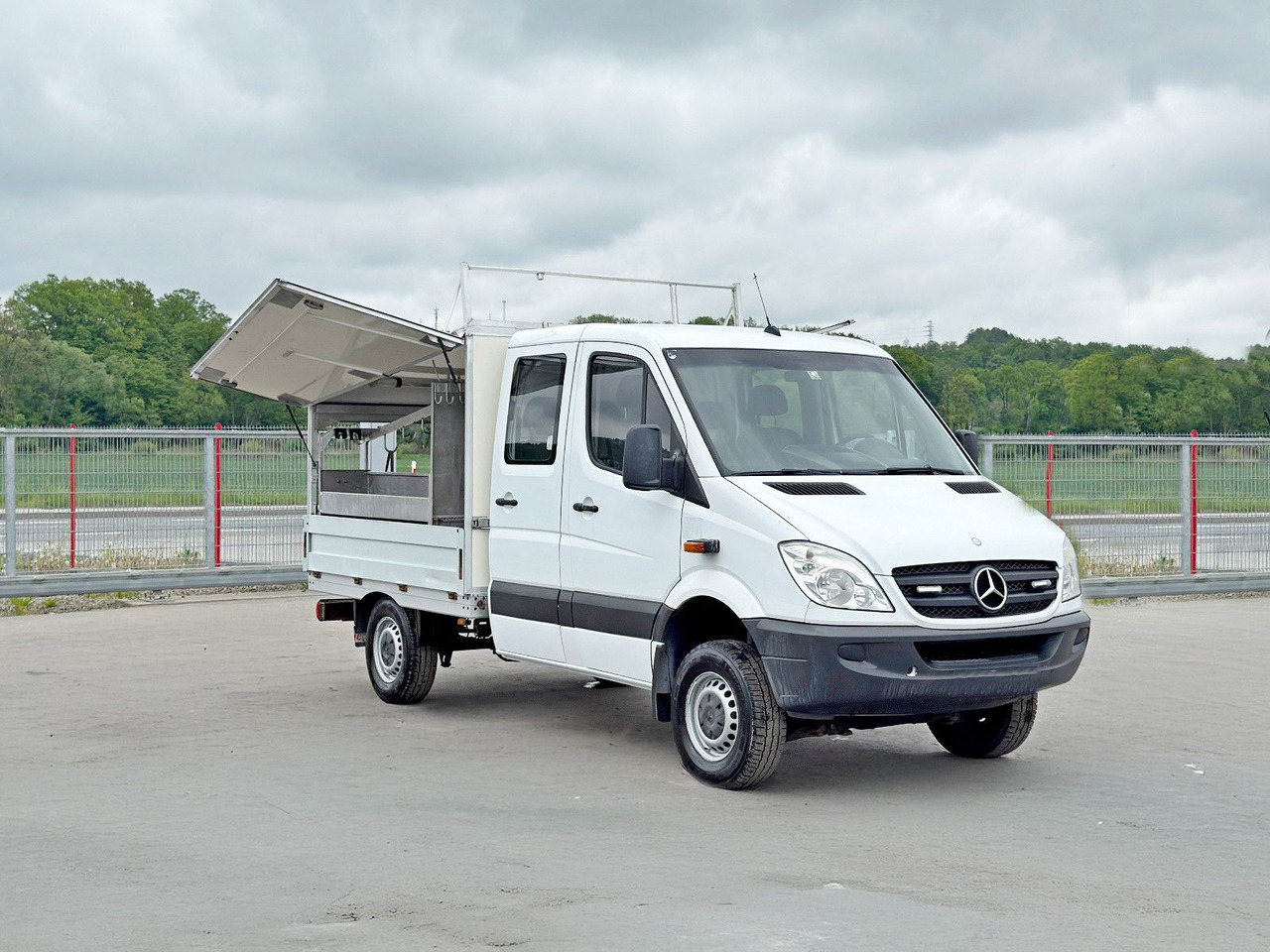 Mercedes-Benz Sprinter 514 CDI Kipper 2,75 m * Doppel Kabine! - Billenőplatós kisteherautó: 3 kép. Mercedes-Benz Sprinter 514 CDI Kipper 2,75 m * Doppel Kabine! - Billenőplatós kisteherautó: 3 kép.