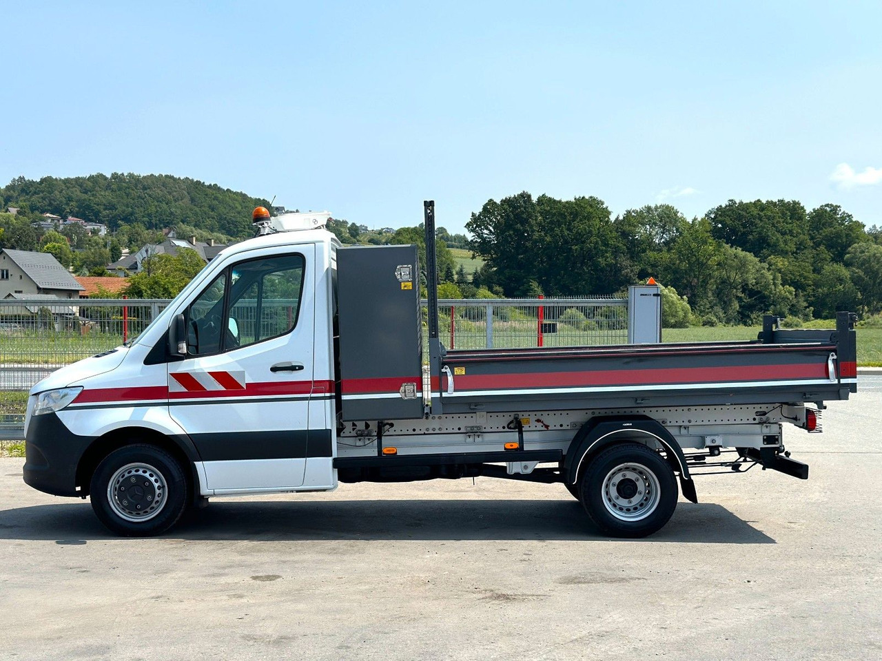 Mercedes-Benz Sprinter 516 CDI Kipper 3,00 m Perfect condition - Billenőplatós kisteherautó: 5 kép. Mercedes-Benz Sprinter 516 CDI Kipper 3,00 m Perfect condition - Billenőplatós kisteherautó: 5 kép.