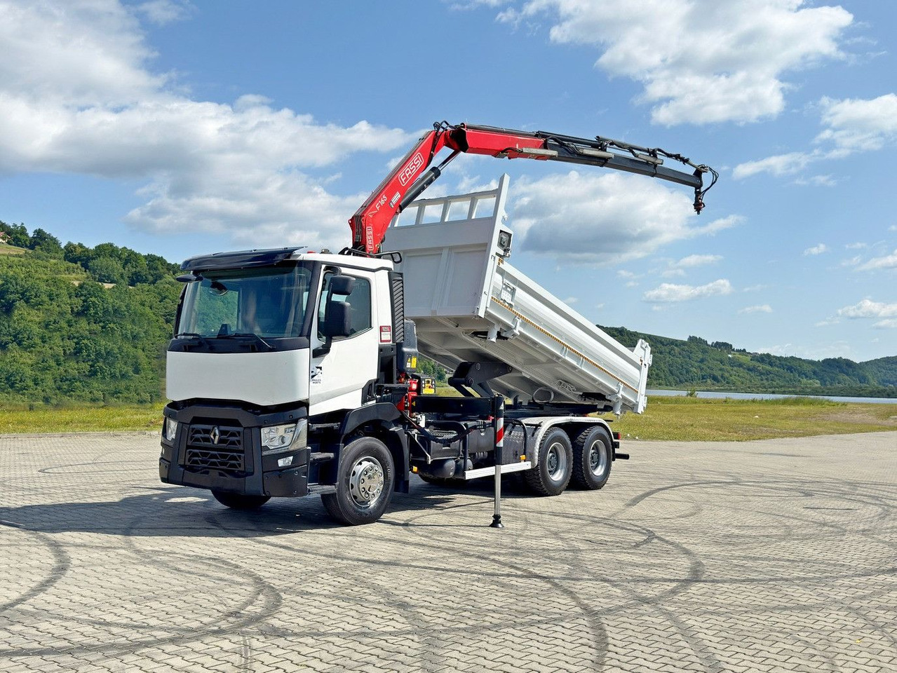Renault C 430 * FASSI F165A.0.23 + FUNK * 6x4 - Darus autó: 2 kép. Renault C 430 * FASSI F165A.0.23 + FUNK * 6x4 - Darus autó: 2 kép.