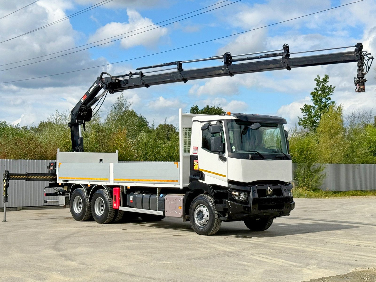 Renault C 430 *HIAB X - HIPRO 192 ES -4 + FUNK* 6x4 - Darus autó: 2 kép. Renault C 430 *HIAB X - HIPRO 192 ES -4 + FUNK* 6x4 - Darus autó: 2 kép.