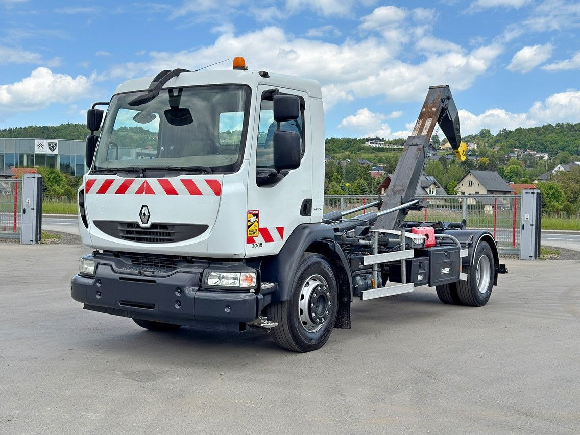 Renault MIDLUM 300 DXI* ABROLLKIPPER * TOPZUSTAND - Horgos rakodó teherautó, Darus autó: 2 kép. Renault MIDLUM 300 DXI* ABROLLKIPPER * TOPZUSTAND - Horgos rakodó teherautó, Darus autó: 2 kép.