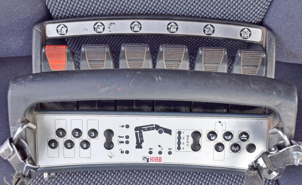 Vontató Scania G 400 * Abschleppwagen 6,40m* KRAN + FUNK * TOP Scania G 400 * Abschleppwagen 6,40m* KRAN + FUNK * TOP: 11 kép.