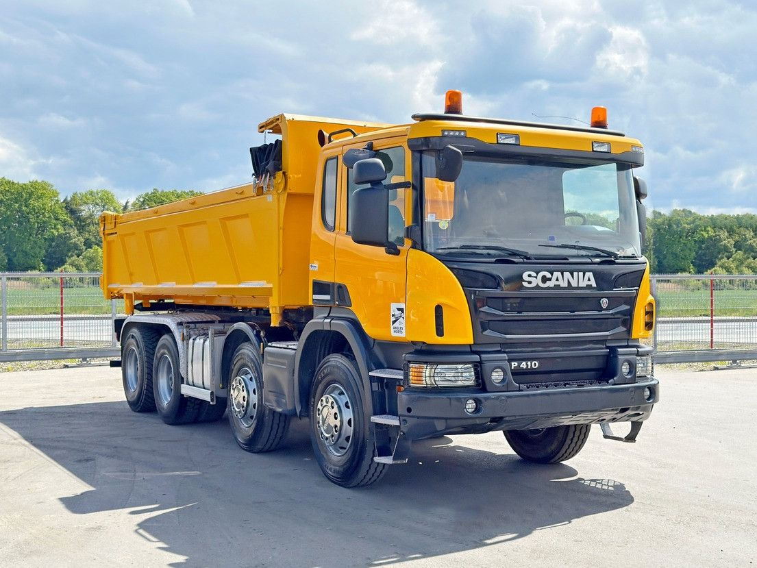 Scania P 410 Kipper 6,00m * 8x4 * TOPZUSTAND ! Scania P 410 Kipper 6,00m * 8x4 * TOPZUSTAND ! - Billenőplatós teherautó: 2 kép. Scania P 410 Kipper 6,00m * 8x4 * TOPZUSTAND ! Scania P 410 Kipper 6,00m * 8x4 * TOPZUSTAND ! - Billenőplatós teherautó: 2 kép.