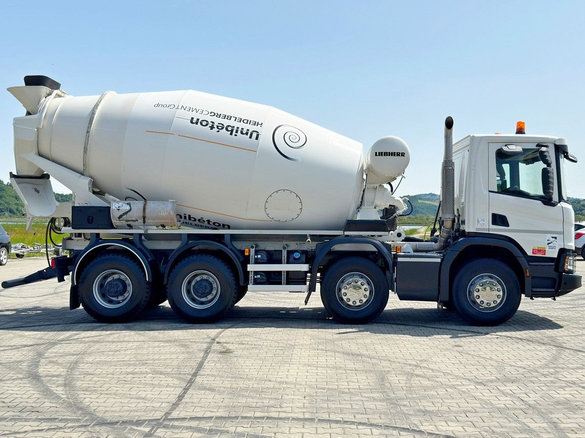 Scania P 410 XT * Betonmischer * 8x4 * TOPZUSTAND - Betonmixer: 3 kép. Scania P 410 XT * Betonmischer * 8x4 * TOPZUSTAND - Betonmixer: 3 kép.