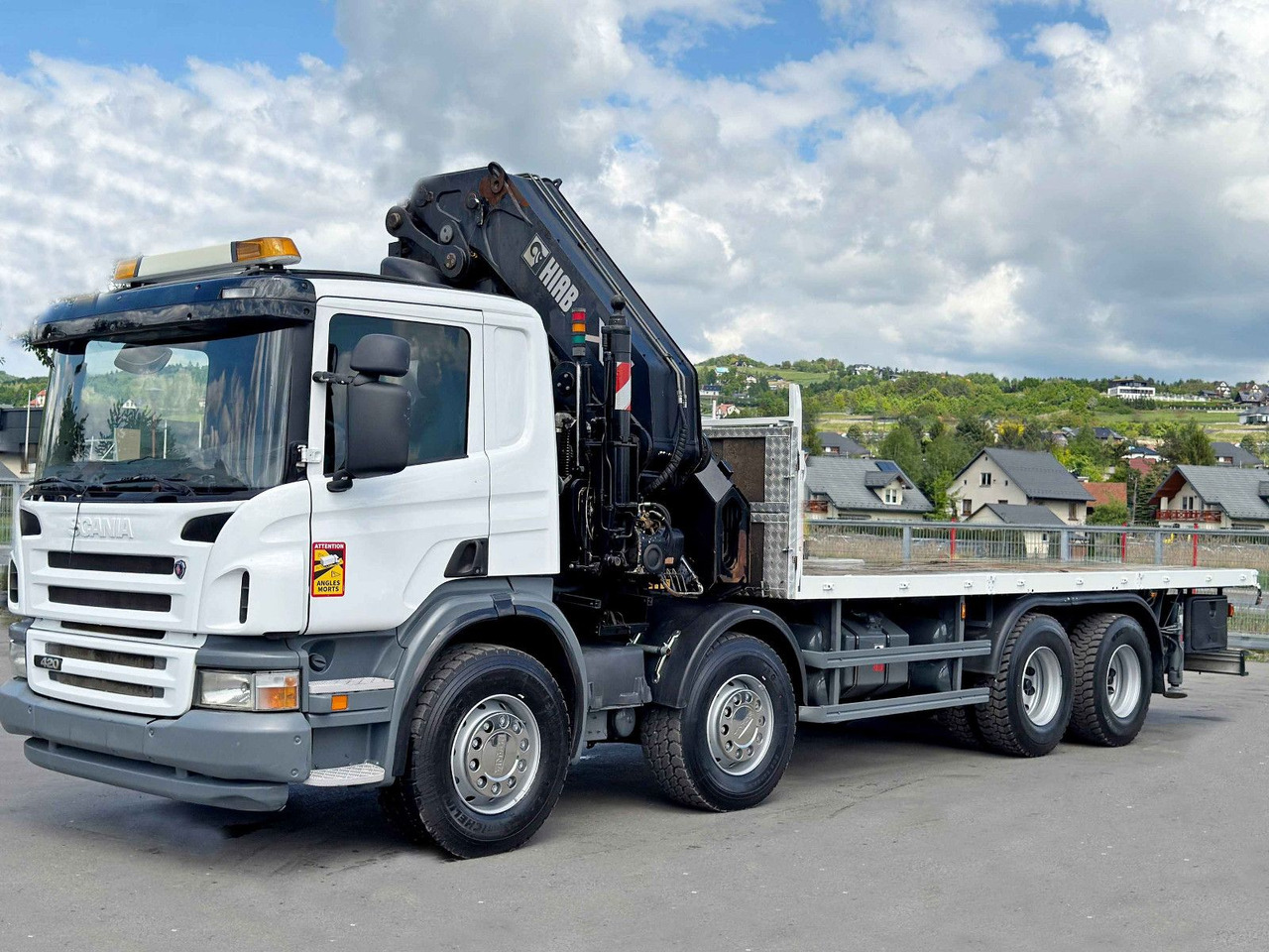 Scania P 420* PLATFORM 6,80m * HIAB 600 EP-5/FUNK * 8x4 - Darus autó: 4 kép. Scania P 420* PLATFORM 6,80m * HIAB 600 EP-5/FUNK * 8x4 - Darus autó: 4 kép.