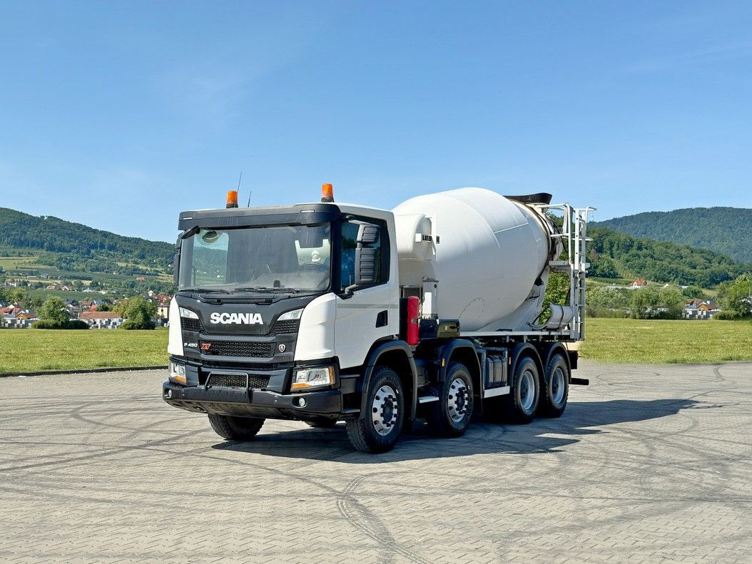 Scania P 450 * Betonmischer * 8x4 * TOPZUSTAND - Betonmixer: 1 kép. Scania P 450 * Betonmischer * 8x4 * TOPZUSTAND - Betonmixer: 1 kép.