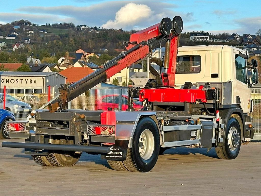 Scania P250* FAHRGESTEL 4,30* HMF 635 K2/FUNK* TOP - Darus autó: 3 kép. Scania P250* FAHRGESTEL 4,30* HMF 635 K2/FUNK* TOP - Darus autó: 3 kép.