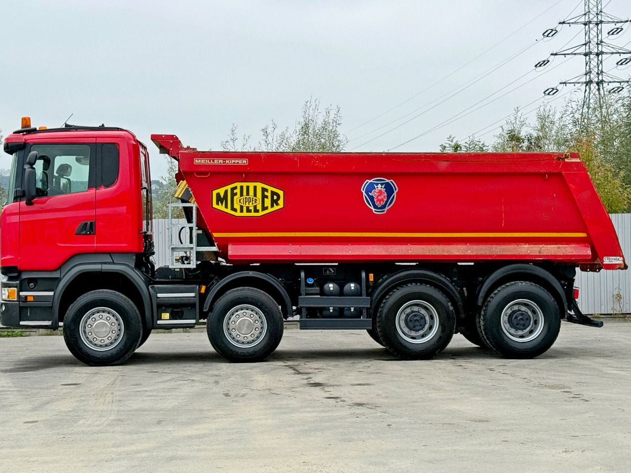 Scania R 410 * Kipper * TOPZUSTAND / 8x4 - Billenőplatós teherautó: 5 kép. Scania R 410 * Kipper * TOPZUSTAND / 8x4 - Billenőplatós teherautó: 5 kép.