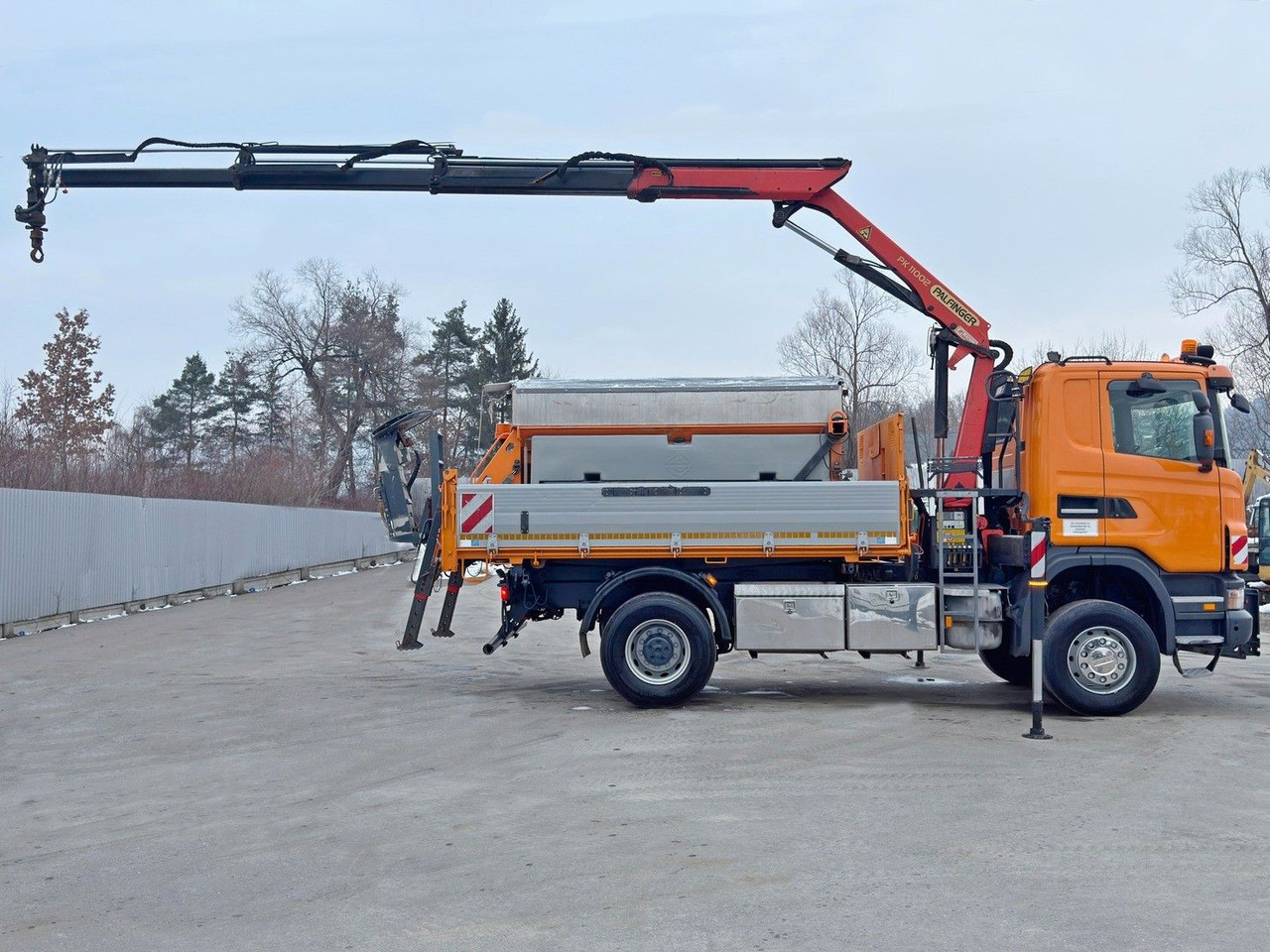 Scania R 420 * PK 11002/FUNK * sandblaste - Billenőplatós teherautó, Darus autó: 5 kép. Scania R 420 * PK 11002/FUNK * sandblaste - Billenőplatós teherautó, Darus autó: 5 kép.