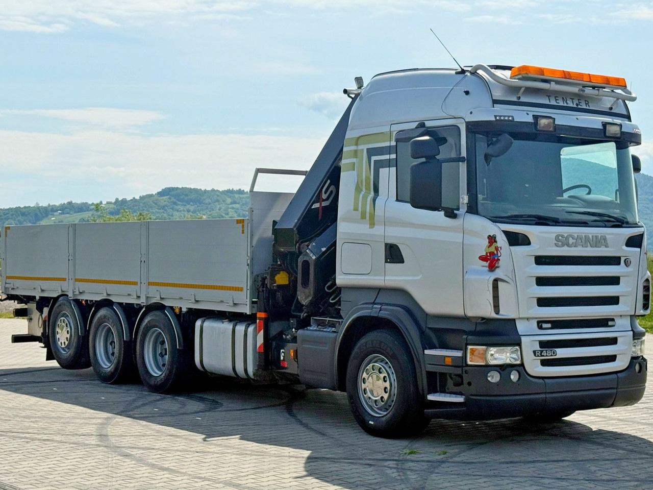 Scania R480 PRITSCHE 6,85m *HIAB 377 E-8 HIPRO/FUNK*8x4 - Darus autó: 4 kép. Scania R480 PRITSCHE 6,85m *HIAB 377 E-8 HIPRO/FUNK*8x4 - Darus autó: 4 kép.