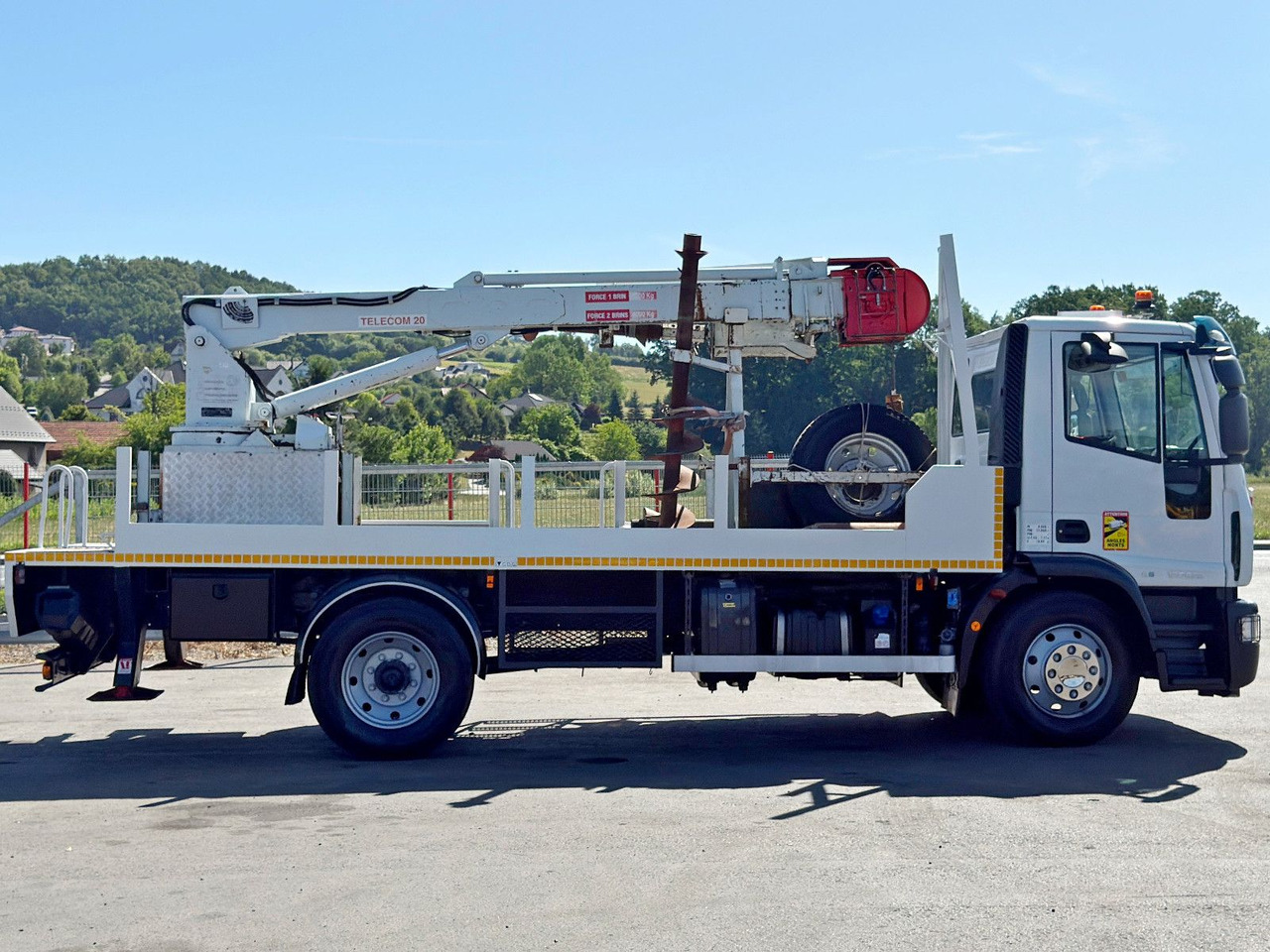 Iveco Eurocargo 120E22 * Bohrgerät auf LKW + FUNK *TOP - Teherautó, Darus autó: 5 kép. Iveco Eurocargo 120E22 * Bohrgerät auf LKW + FUNK *TOP - Teherautó, Darus autó: 5 kép.
