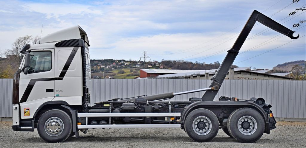 Volvo FH 500 * Abrollkipper * TOPZUSTAND / 6x4 - Horgos rakodó teherautó: 5 kép. Volvo FH 500 * Abrollkipper * TOPZUSTAND / 6x4 - Horgos rakodó teherautó: 5 kép.