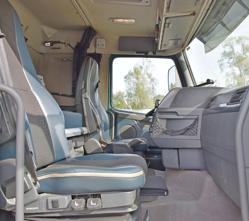 Rönkszállító teherautó, Darus autó Volvo FH 500 * LOGLIFT F251 S80A + Anhänger /6x4: 10 kép. Rönkszállító teherautó, Darus autó Volvo FH 500 * LOGLIFT F251 S80A + Anhänger /6x4: 10 kép.