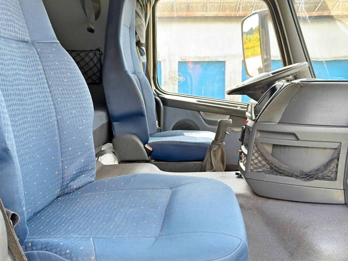 Vontató Volvo FM 340 Abschleppwagen 6,10m*ATLAS120.2E-A2K/FUNK Volvo FM 340 Abschleppwagen 6,10m*ATLAS120.2E-A2K/FUNK: 11 kép.