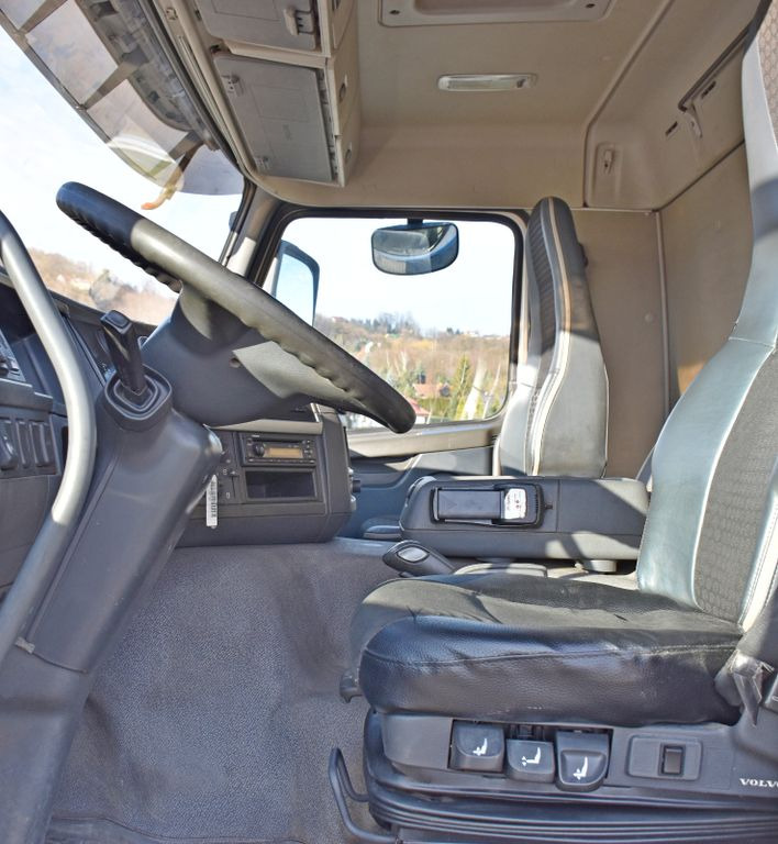 Billenőplatós teherautó, Darus autó Volvo FM 410 * HIAB 166 E-4 HIDUO /FUNK *6x4 Volvo FM 410 * HIAB 166 E-4 HIDUO /FUNK *6x4: 10 kép.