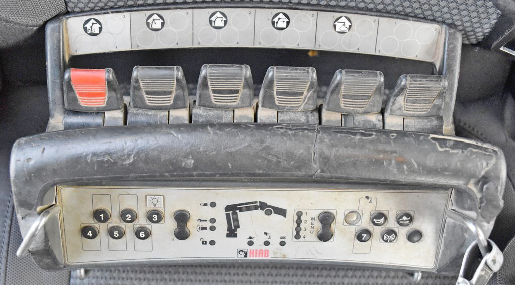 Billenőplatós teherautó, Darus autó Volvo FM 410 * HIAB 166 E-4 HIDUO /FUNK *6x4 Volvo FM 410 * HIAB 166 E-4 HIDUO /FUNK *6x4: 14 kép.