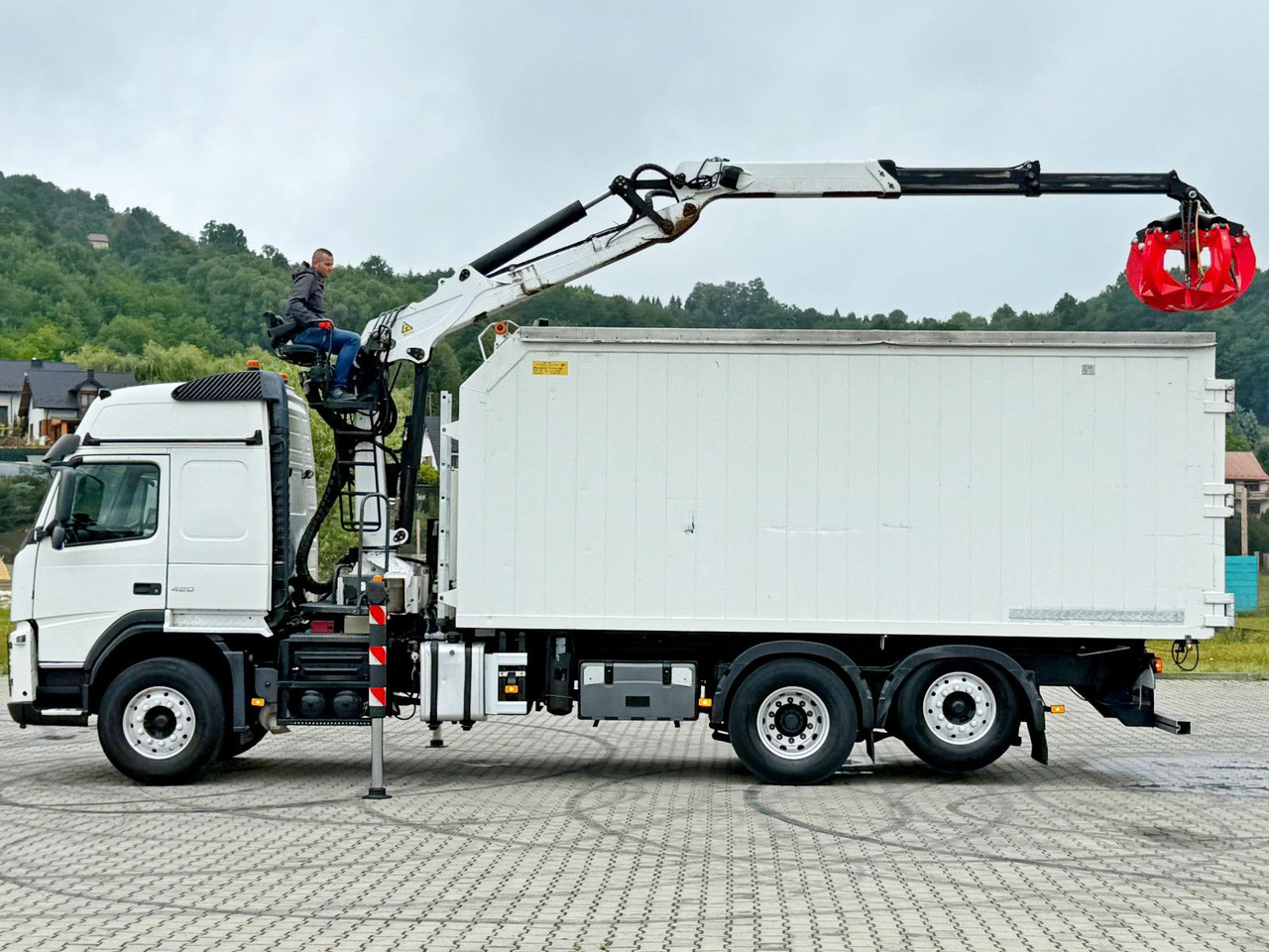 Volvo FM 420 Kipper 6,20 m * EPSILON Q150L75 *TOP - Horgos rakodó teherautó, Darus autó: 5 kép. Volvo FM 420 Kipper 6,20 m * EPSILON Q150L75 *TOP - Horgos rakodó teherautó, Darus autó: 5 kép.