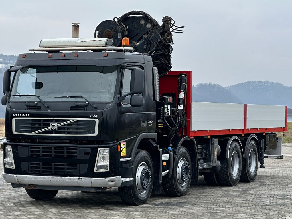 Volvo FM 440* HIAB 377 E-7 HIDUO + FUNK / 8x4 - Platós teherautó, Darus autó: 4 kép. Volvo FM 440* HIAB 377 E-7 HIDUO + FUNK / 8x4 - Platós teherautó, Darus autó: 4 kép.