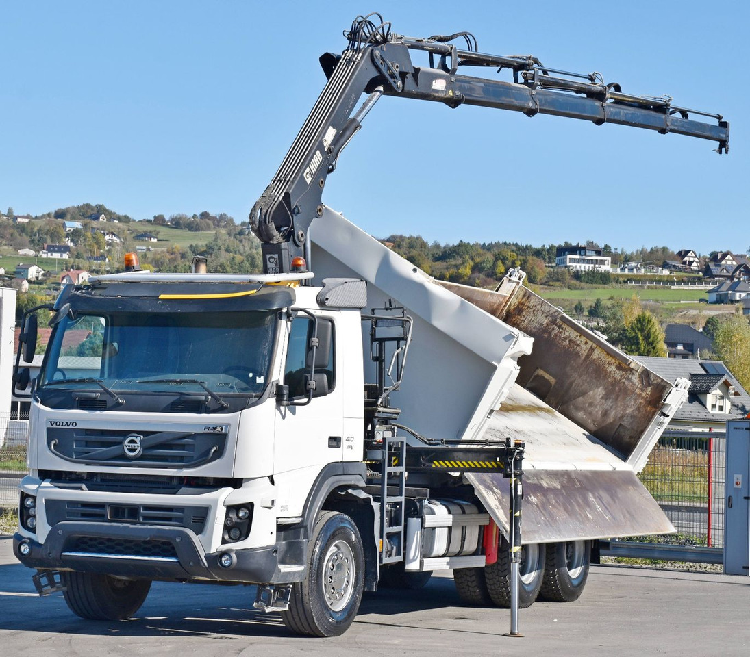Volvo FMX 410 Kipper 5,20m*HIAB 122 D-4 HIDUO/FUNK*6x4 - Billenőplatós teherautó: 3 kép. Volvo FMX 410 Kipper 5,20m*HIAB 122 D-4 HIDUO/FUNK*6x4 - Billenőplatós teherautó: 3 kép.