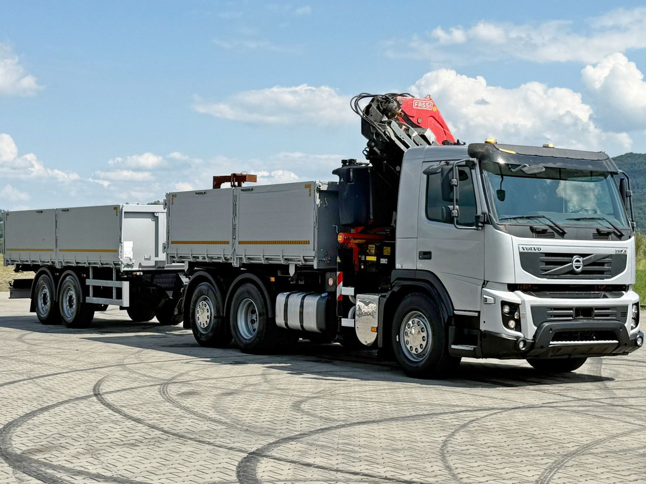 Volvo FMX 420* FASSI F275.2.25 + FUNK + Anhänger / TOP - Billenőplatós teherautó, Darus autó: 4 kép. Volvo FMX 420* FASSI F275.2.25 + FUNK + Anhänger / TOP - Billenőplatós teherautó, Darus autó: 4 kép.