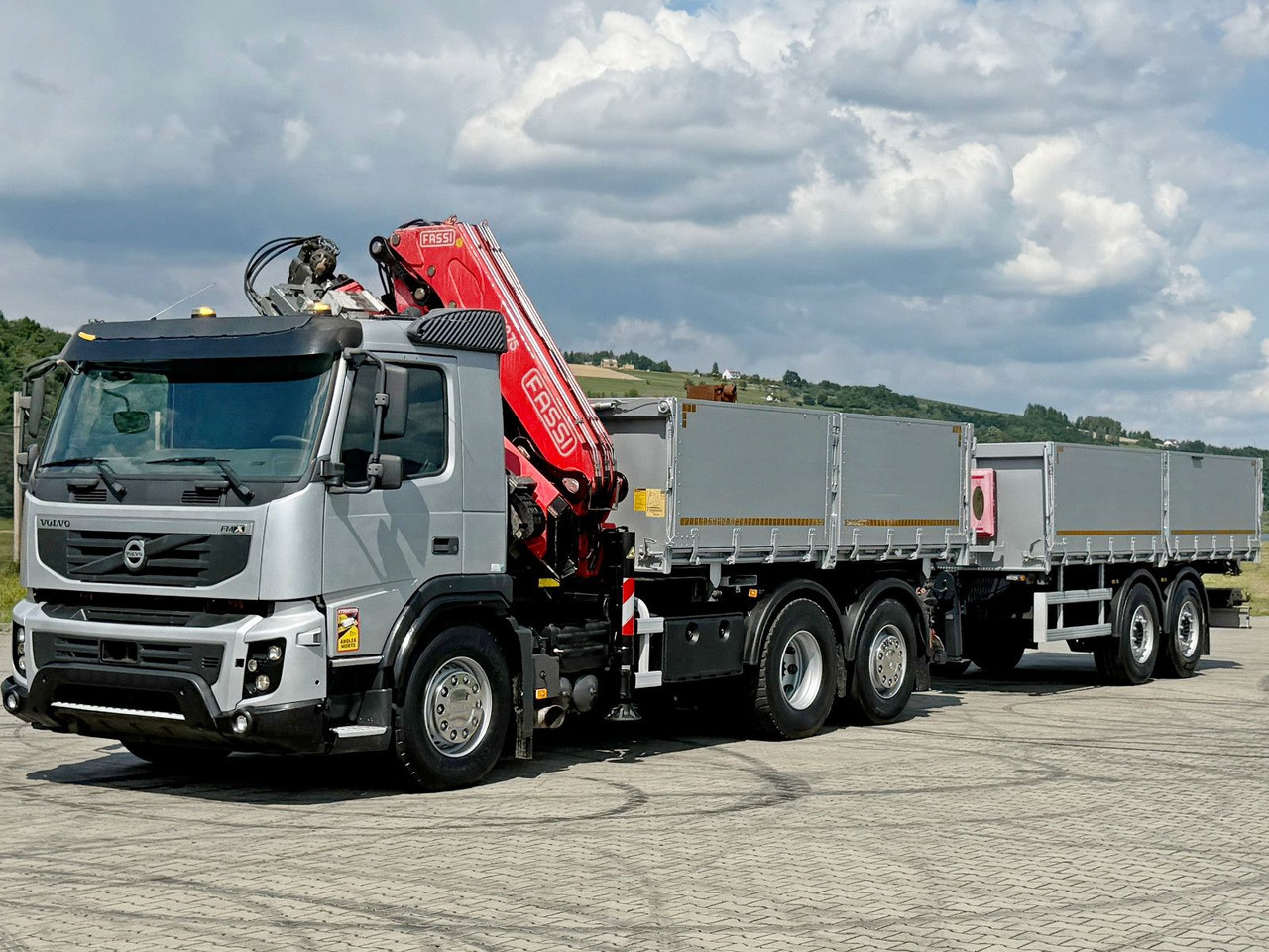 Volvo FMX 420* FASSI F275.2.25 + FUNK + Anhänger / TOP - Billenőplatós teherautó, Darus autó: 5 kép. Volvo FMX 420* FASSI F275.2.25 + FUNK + Anhänger / TOP - Billenőplatós teherautó, Darus autó: 5 kép.