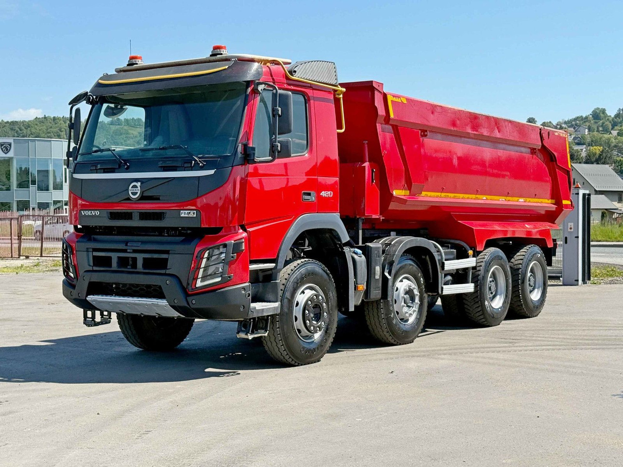 Volvo FMX 420 Kipper * TOPZUSTAND / 8x4 ! - Billenőplatós teherautó: 2 kép. Volvo FMX 420 Kipper * TOPZUSTAND / 8x4 ! - Billenőplatós teherautó: 2 kép.