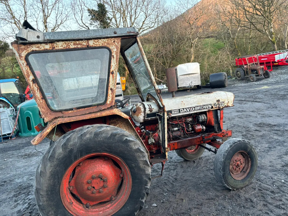 David Brown 996 - Traktor: 4 kép. David Brown 996 - Traktor: 4 kép.
