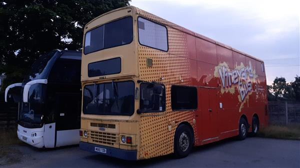 1994 Dennis double decker mobile classroom - Emeletes busz: 1 kép. 1994 Dennis double decker mobile classroom - Emeletes busz: 1 kép.