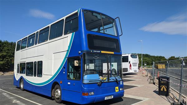 2001 Volvo B7, PSVAR, 74 seats with belts. - Emeletes busz: 1 kép. 2001 Volvo B7, PSVAR, 74 seats with belts. - Emeletes busz: 1 kép.