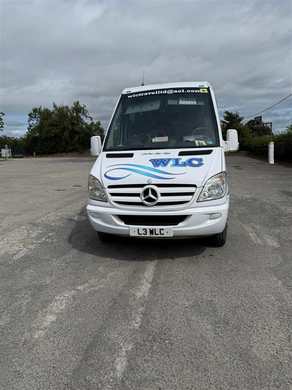 2009 Mercedes 515 cdi Sprinter 16 seater - Minibusz, Kisbusz: 1 kép. 2009 Mercedes 515 cdi Sprinter 16 seater - Minibusz, Kisbusz: 1 kép.