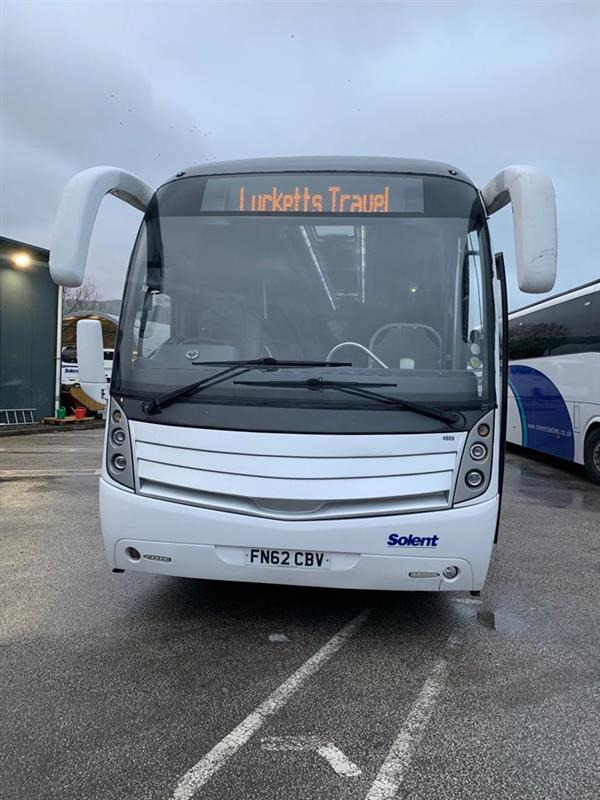 2014 Volvo B9r Caetano Levante - Távolsági busz: 5 kép. 2014 Volvo B9r Caetano Levante - Távolsági busz: 5 kép.