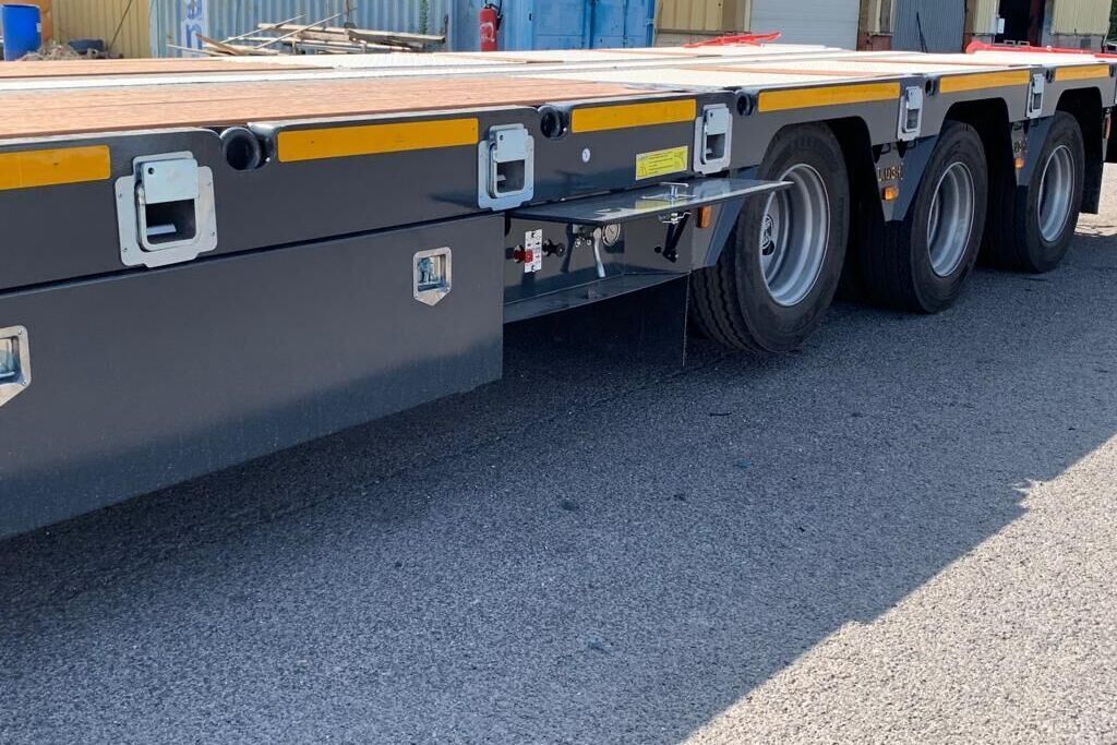 Új Félpótkocsi mélybölcsős LIDER 2025 YEAR NEW LOWBED TRAILER FOR SALE (MANUFACTURER COMPANY): 17 kép.
