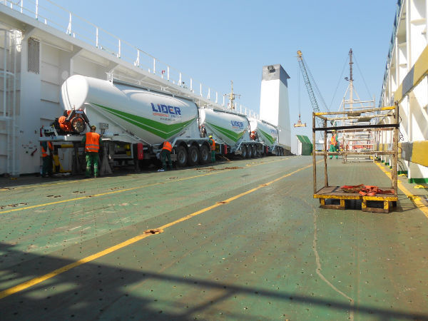 Új Tartályos félpótkocsi a következők szállításához cement LIDER NEW ciment remorque 2025 YEAR (MANUFACTURER COMPANY): 11 kép.
