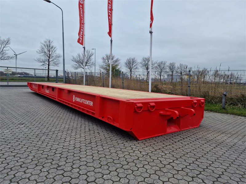 Novatech Trailer RT100-40FT - Anyagmozgató gép: 1 kép. Novatech Trailer RT100-40FT - Anyagmozgató gép: 1 kép.
